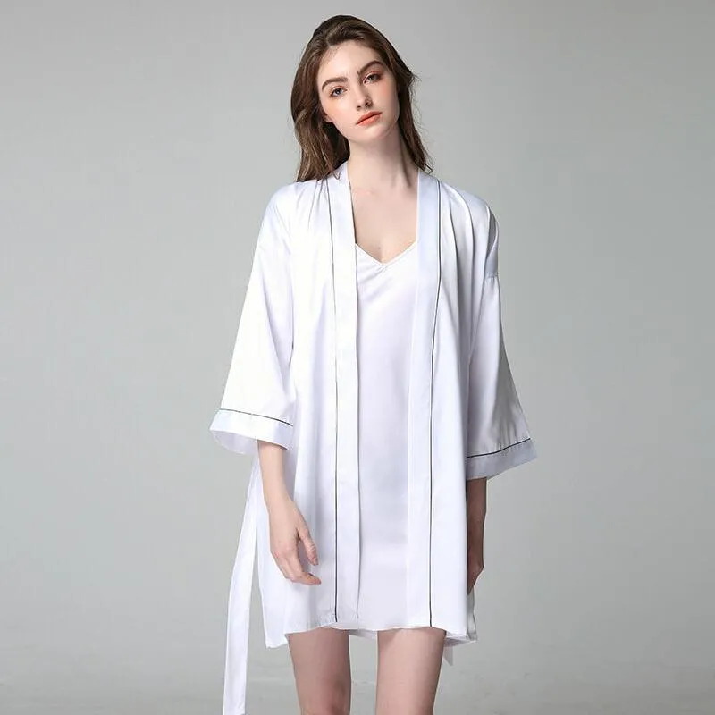 100% Silk V Neck Bridal Short Silk Robes With White Trim Soft Nightwear