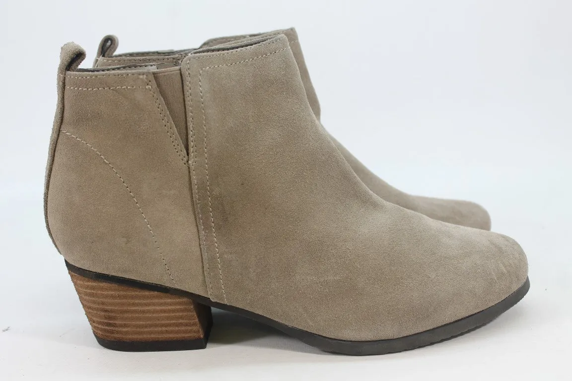 Aqua College Isla Women's Light Taupe Boots 8.5M(ZAP11258)