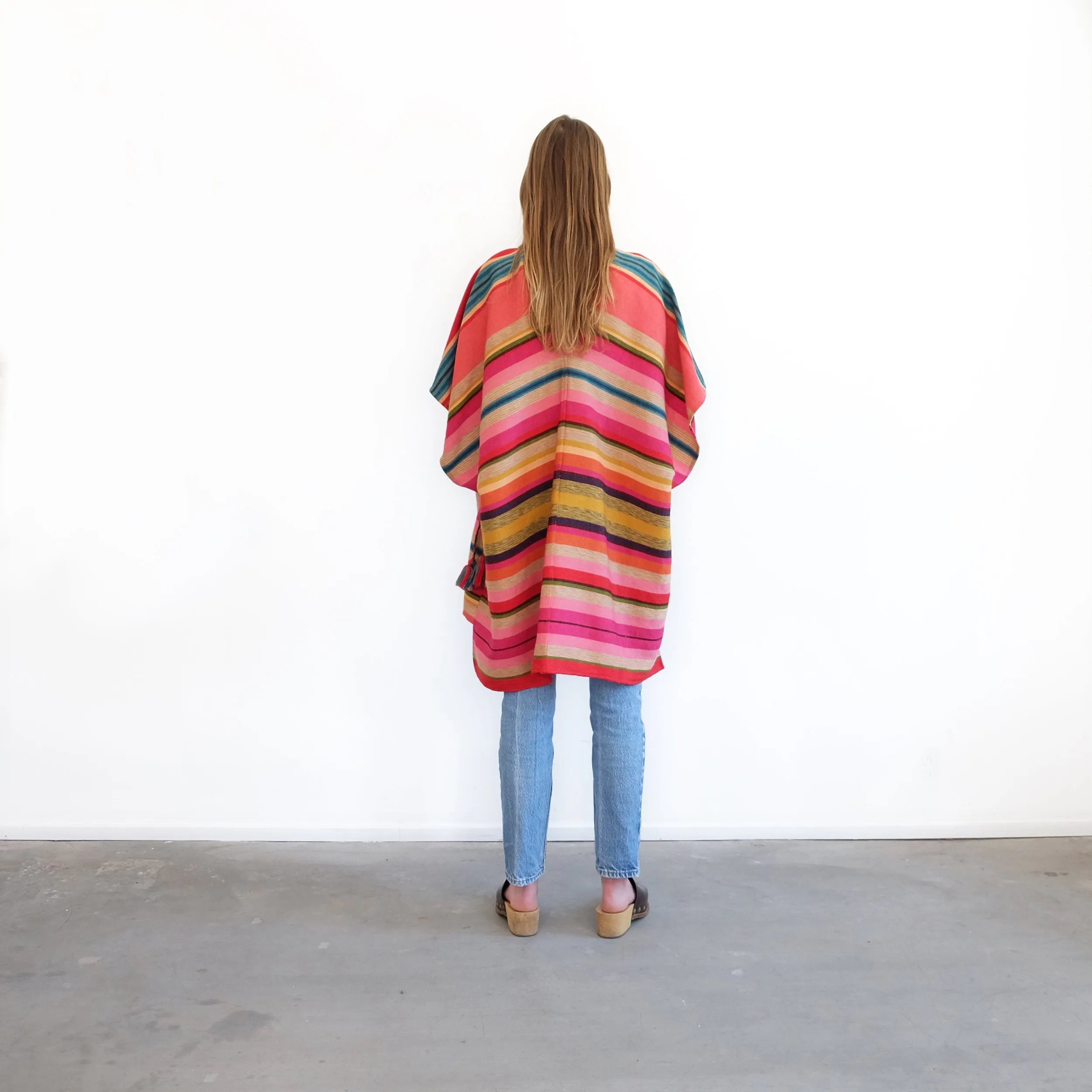 Desert Poncho - Red