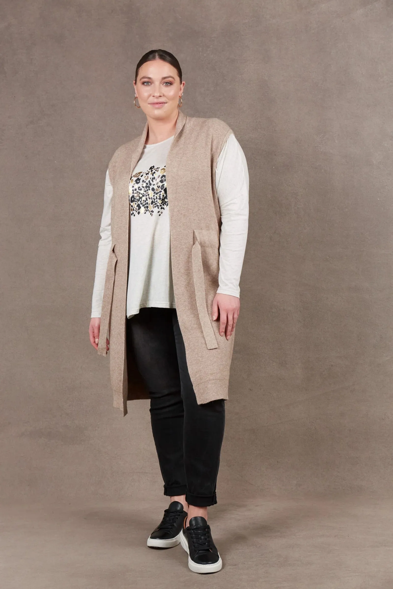 Eb & Ive Nawi Vest Waistcoat in Barley (ONE SIZE)