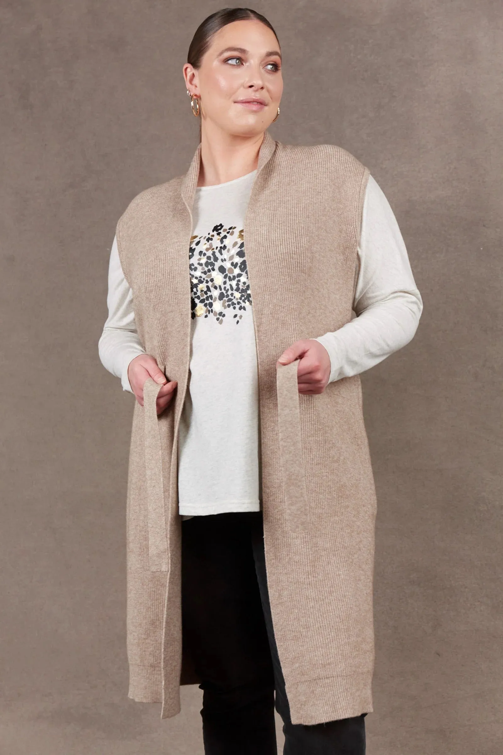 Eb & Ive Nawi Vest Waistcoat in Barley (ONE SIZE)