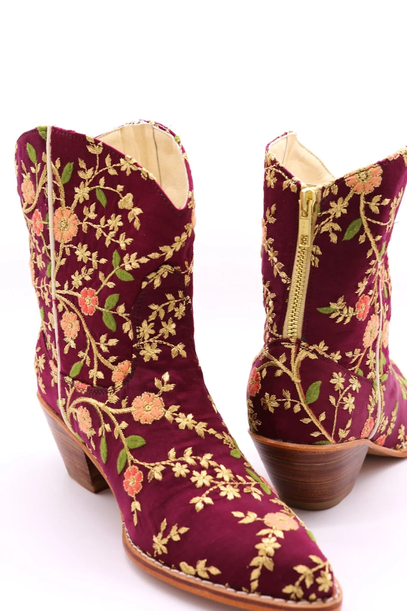 EMBROIDERED BOOTS ELOISE BURGUNDY RED