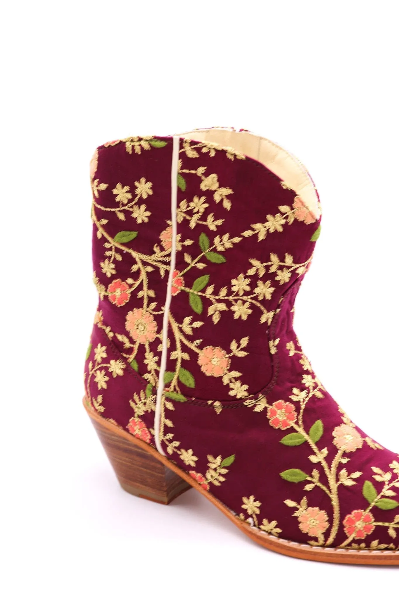 EMBROIDERED BOOTS ELOISE BURGUNDY RED