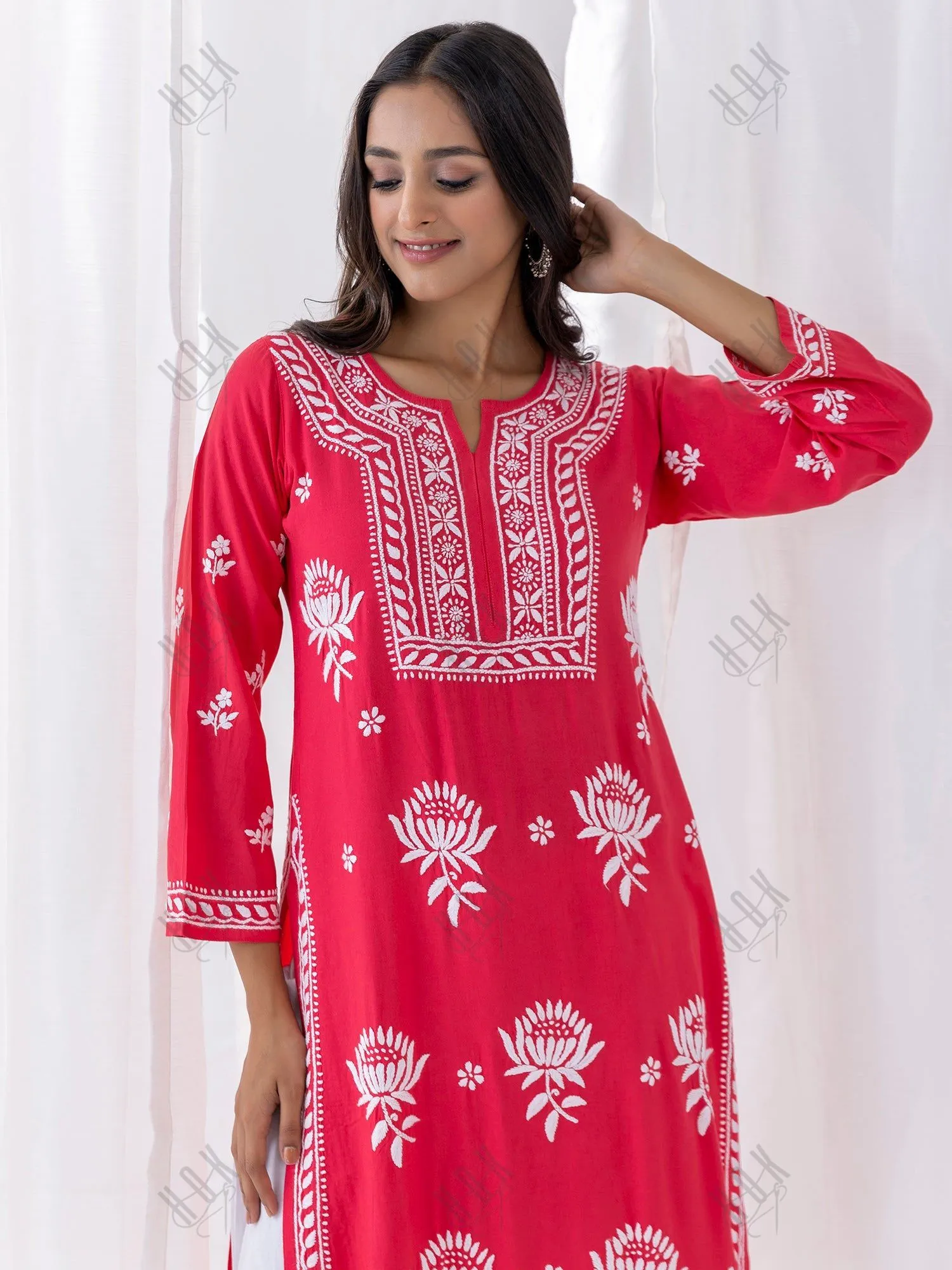 Fizaa Kurta with Chikankari Hand Embroidery red