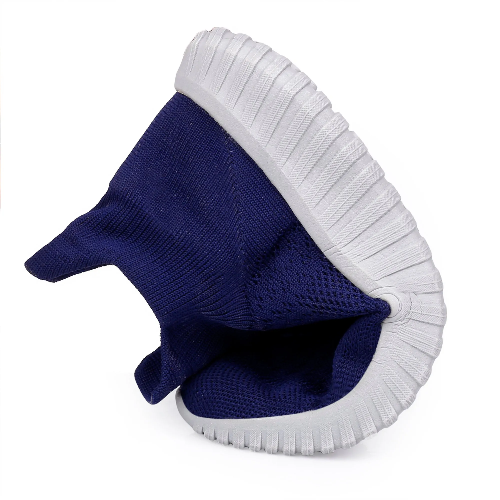 Latest Knitted Fabric Material Casual Black Sports Socks Shoes For Men