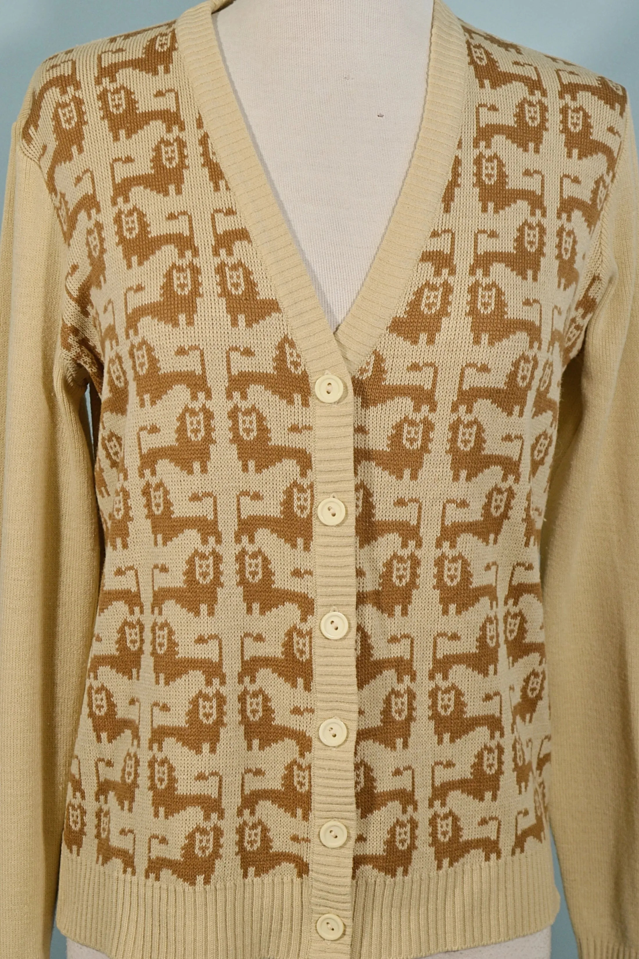 Lion V Neck Cardigan Sweater, Novelty Print