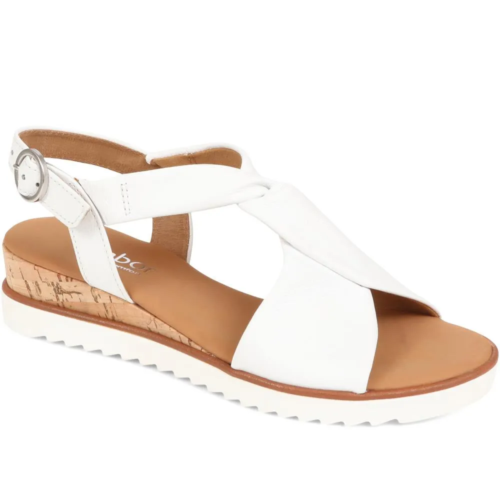 Rich Leather Twist-Front Sandals - GAB31514 / 317 898