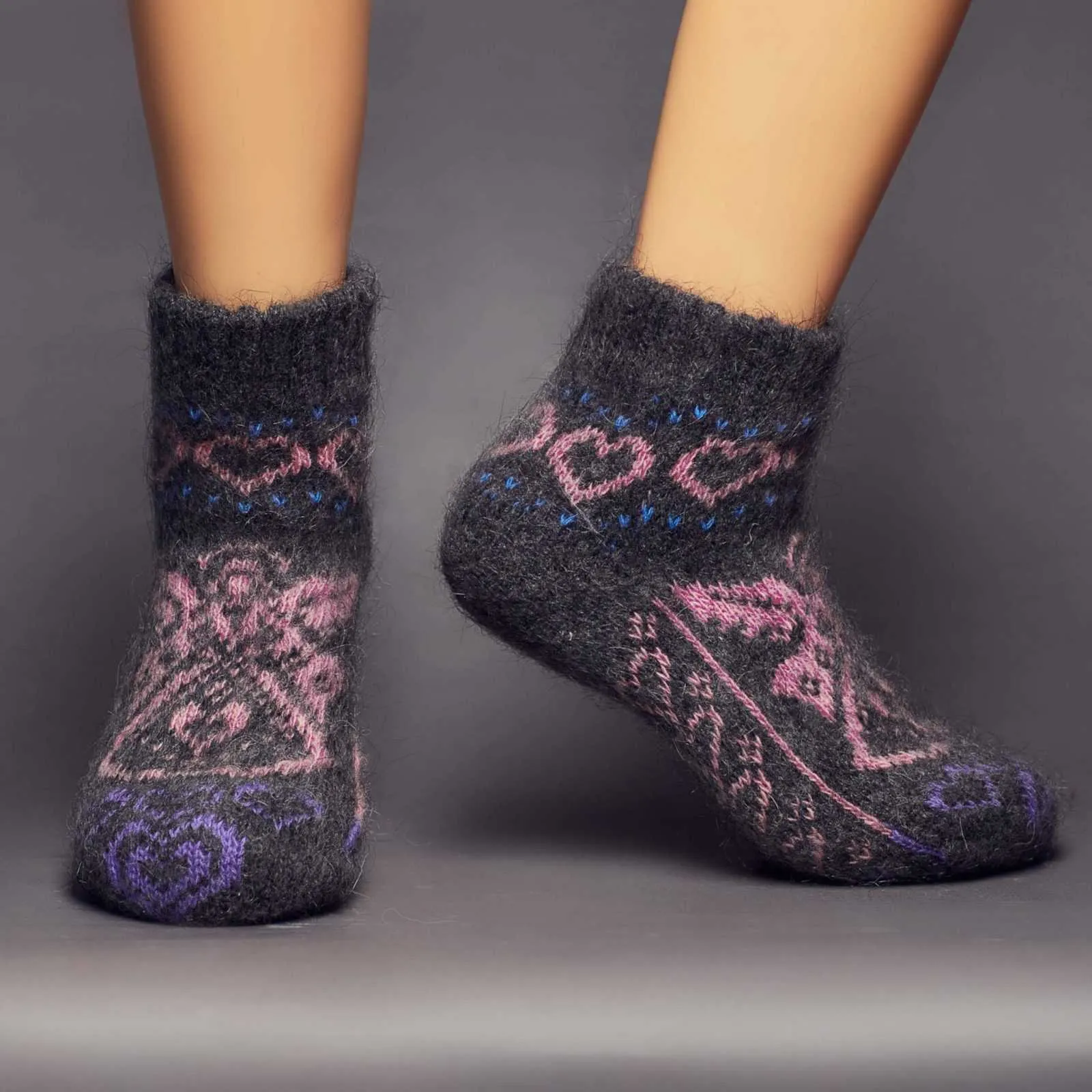 Women's Angel Love Goat Wool Low-Cut Socks