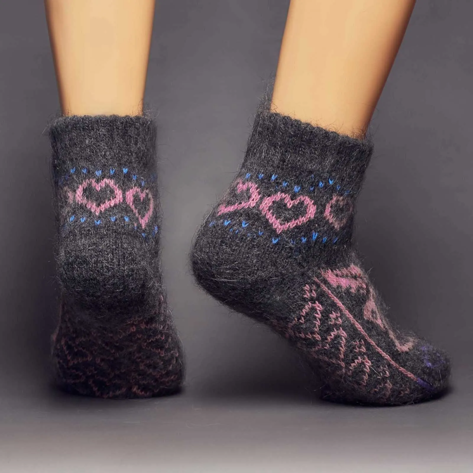 Women's Angel Love Goat Wool Low-Cut Socks